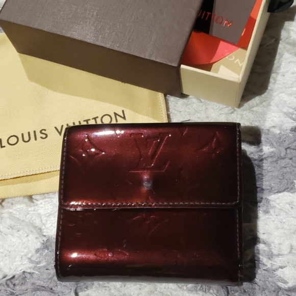Authentic Louis Vuitton Vernis tri-fold wallet - Picture 2 of 8